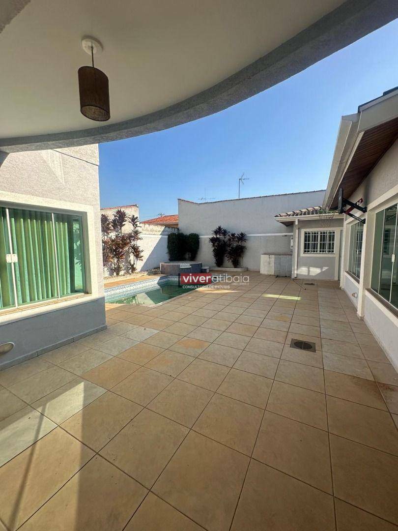 Casa para alugar com 3 quartos, 550m² - Foto 26