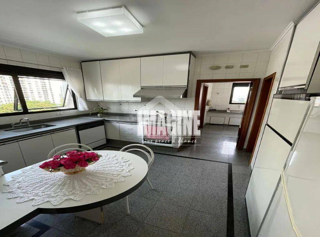 Apartamento à venda com 4 quartos, 262m² - Foto 26