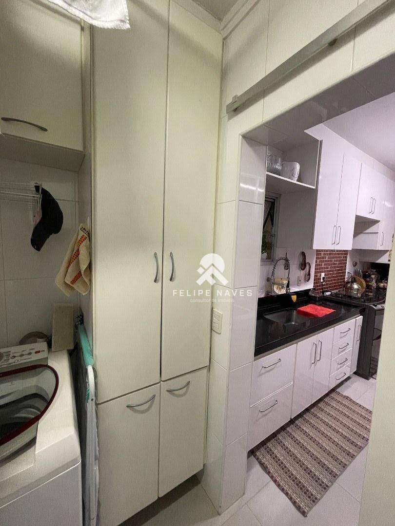 Apartamento à venda com 3 quartos, 112m² - Foto 2