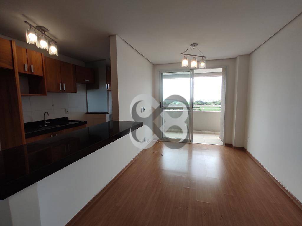 Apartamento para alugar com 3 quartos, 77m² - Foto 4