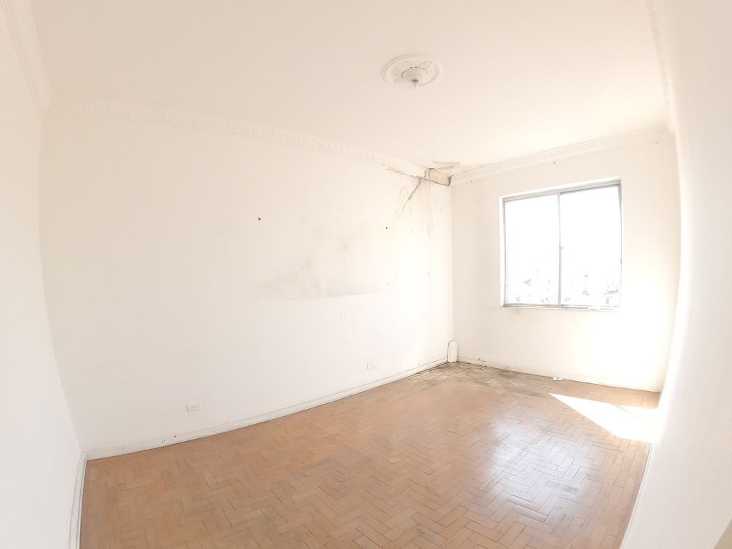 Apartamento à venda com 2 quartos, 67m² - Foto 9