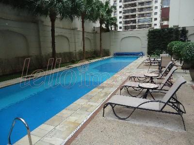 Apartamento para alugar com 2 quartos, 250m² - Foto 21