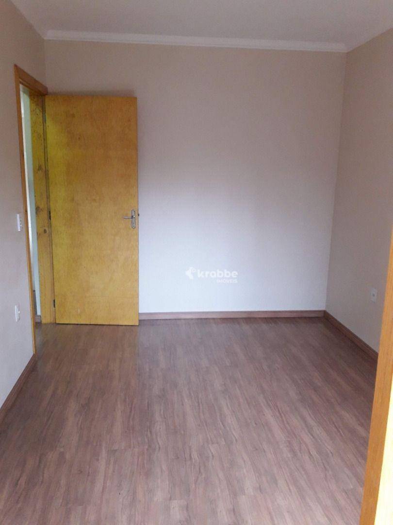 Casa à venda com 2 quartos, 70m² - Foto 7