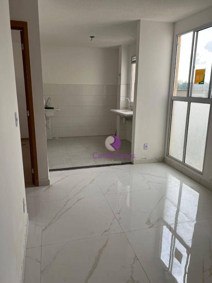 Apartamento para alugar com 2 quartos, 40m² - Foto 1