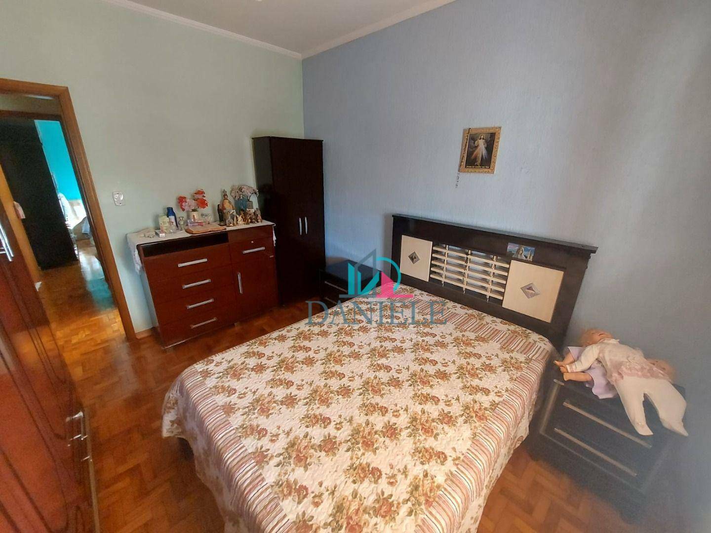 Casa à venda com 3 quartos, 173m² - Foto 8