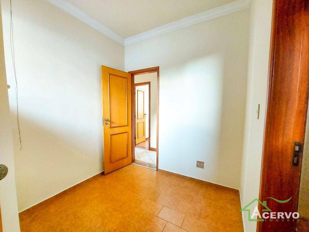 Apartamento à venda com 4 quartos, 203m² - Foto 34