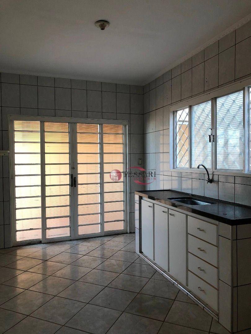 Casa à venda com 2 quartos, 112m² - Foto 6