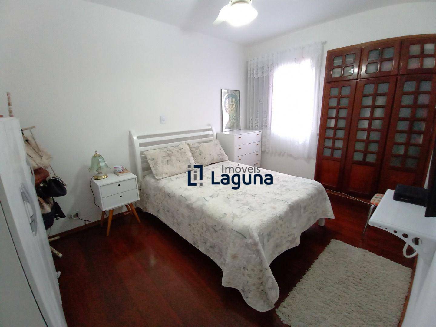 Apartamento à venda com 2 quartos, 95m² - Foto 4