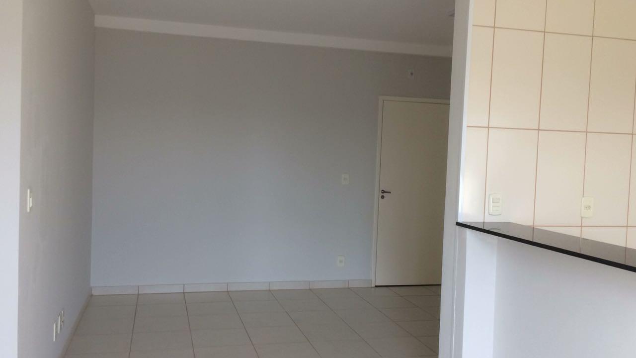 Apartamento à venda e aluguel com 2 quartos, 65m² - Foto 9