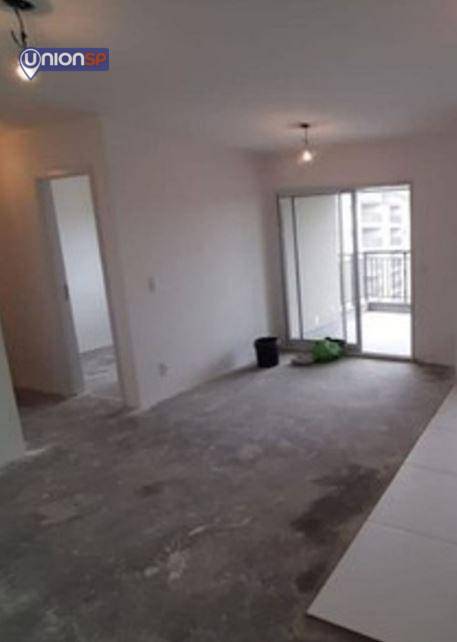 Apartamento à venda com 2 quartos, 66m² - Foto 2