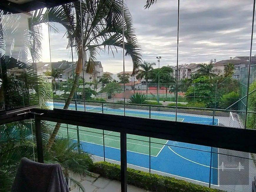 Apartamento à venda com 2 quartos, 75m² - Foto 1