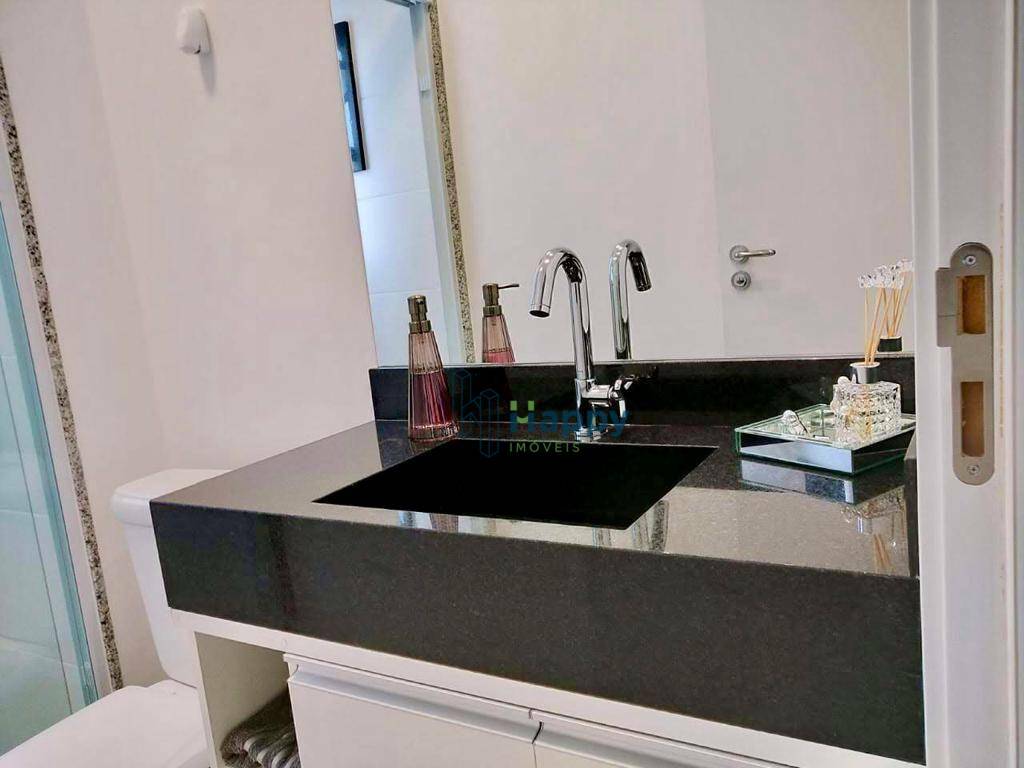 Apartamento à venda com 2 quartos, 86m² - Foto 4