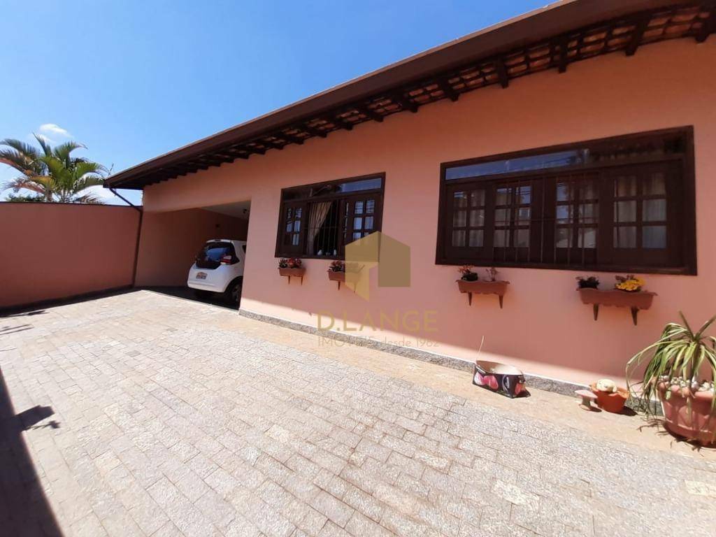 Casa à venda com 4 quartos, 150m² - Foto 3