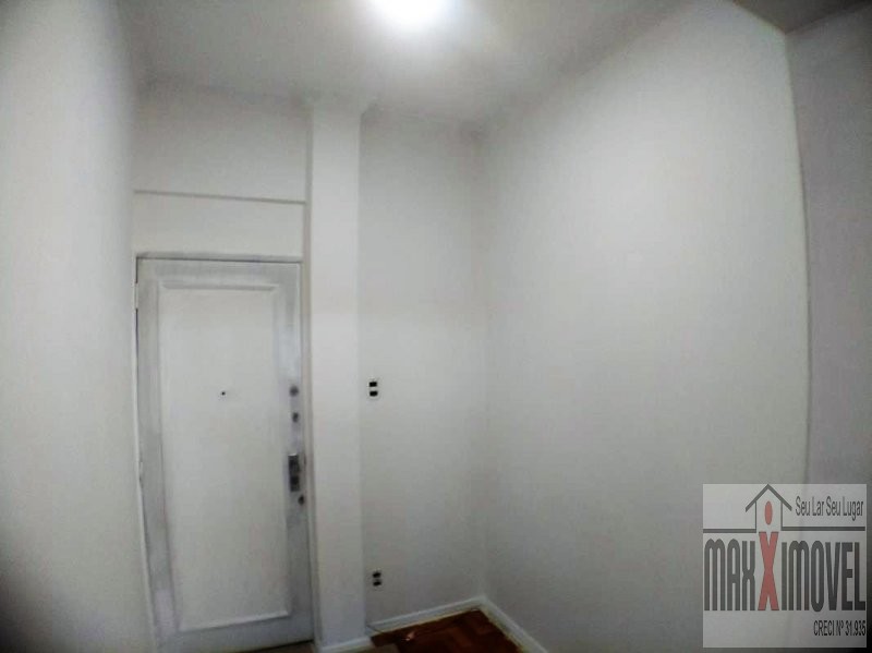 Apartamento à venda com 3 quartos, 128m² - Foto 5