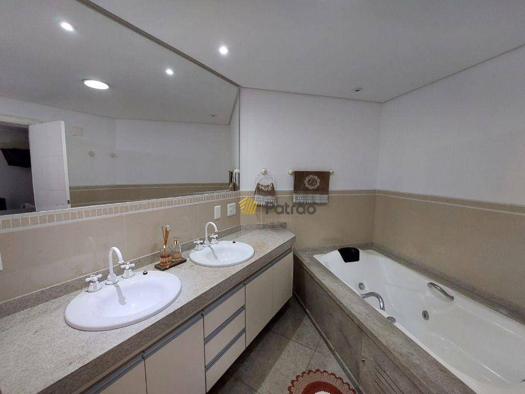 Apartamento à venda e aluguel com 4 quartos, 225m² - Foto 25