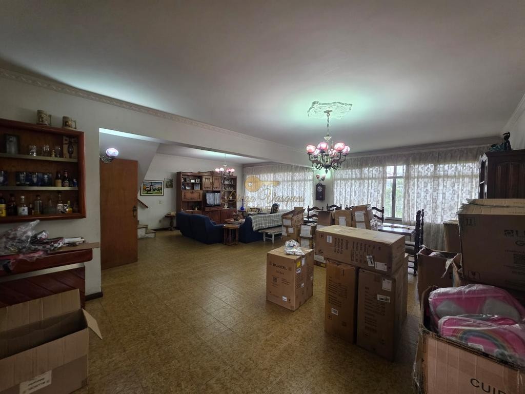 Casa à venda com 4 quartos, 896m² - Foto 9