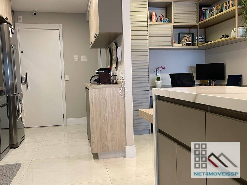 Apartamento à venda com 3 quartos, 137m² - Foto 10