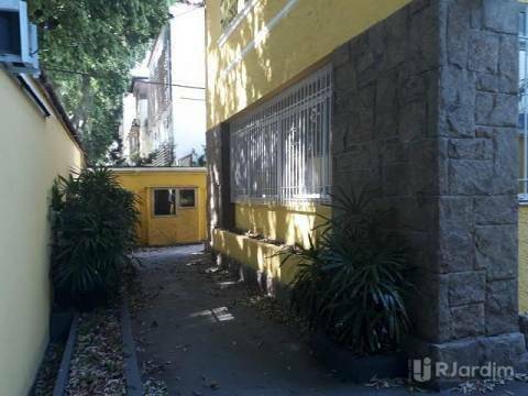 Casa à venda e aluguel com 1 quarto, 500m² - Foto 2