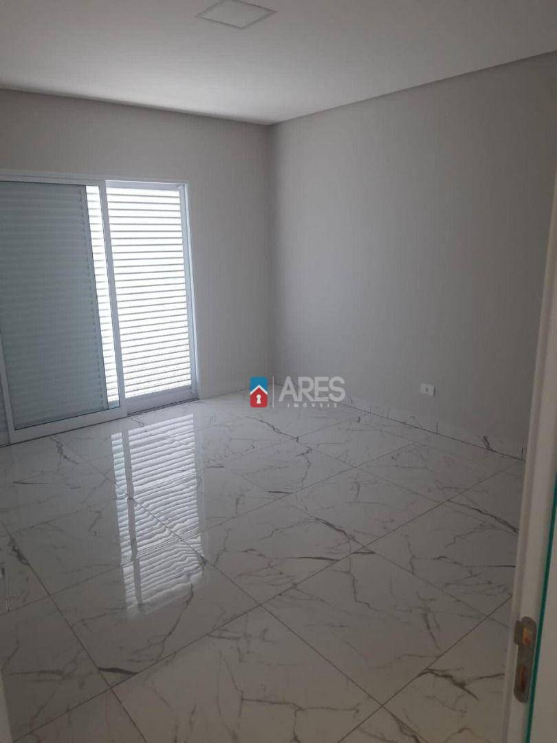 Casa à venda com 3 quartos, 192m² - Foto 15