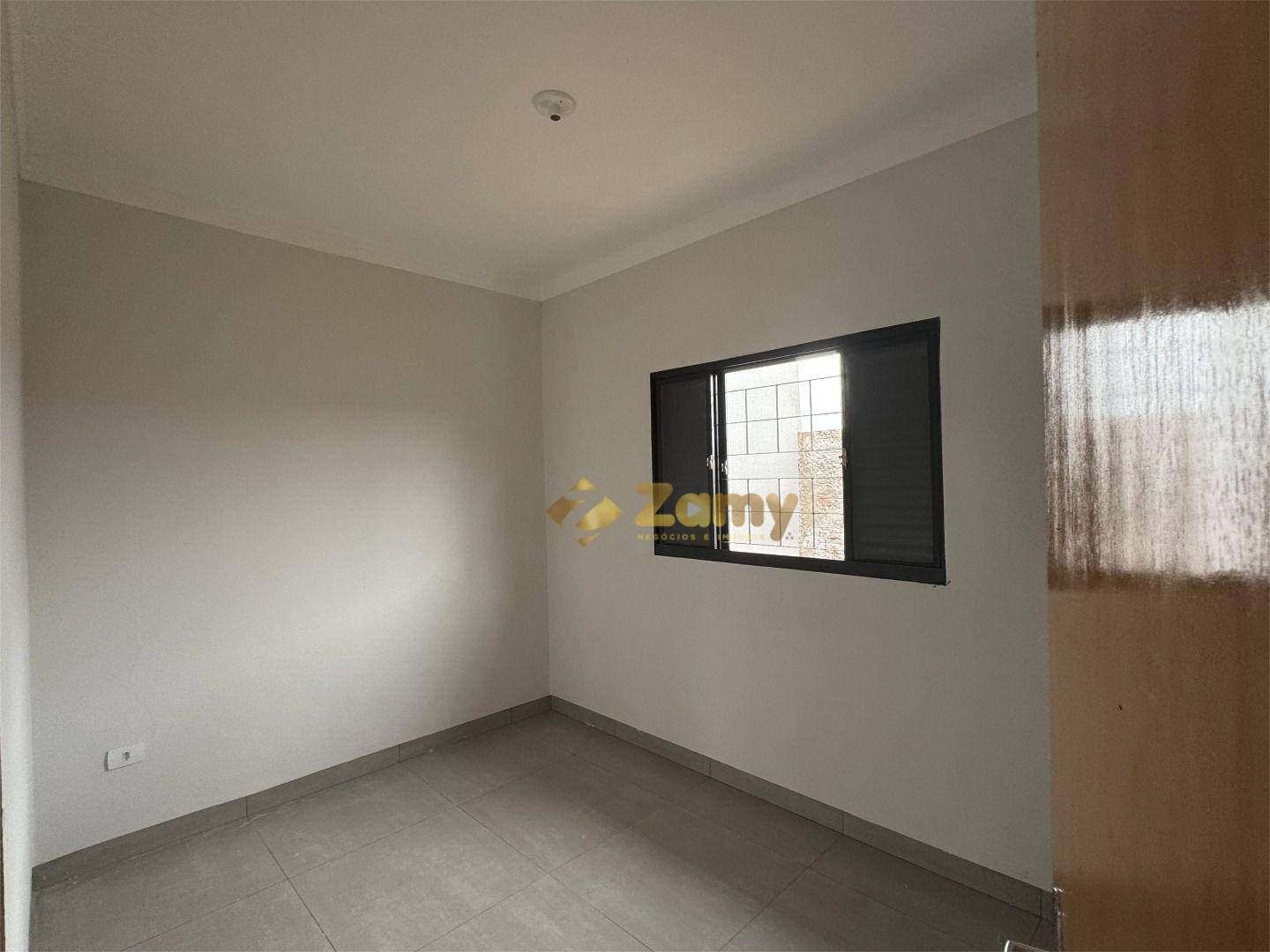 Casa à venda com 2 quartos, 67m² - Foto 6