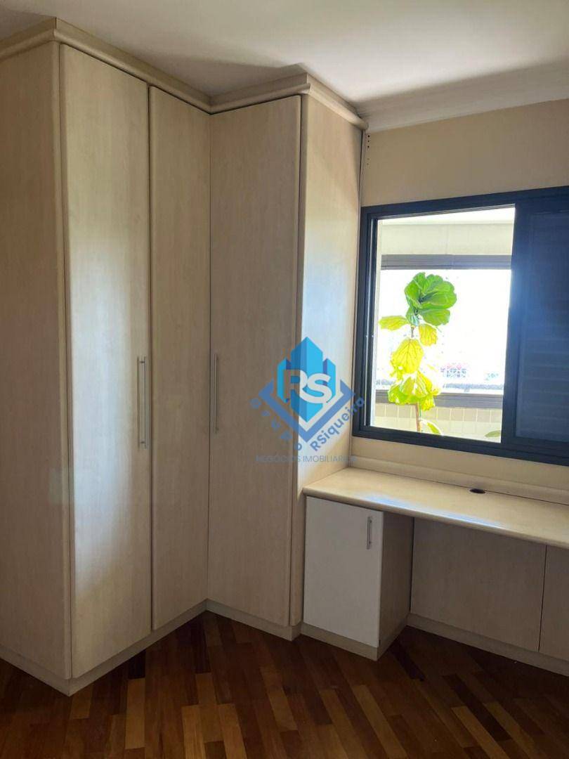 Apartamento para alugar com 3 quartos, 144m² - Foto 19