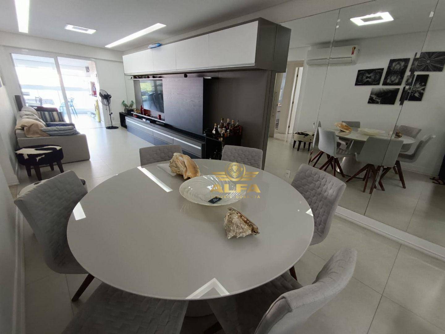Apartamento à venda com 3 quartos, 120m² - Foto 4