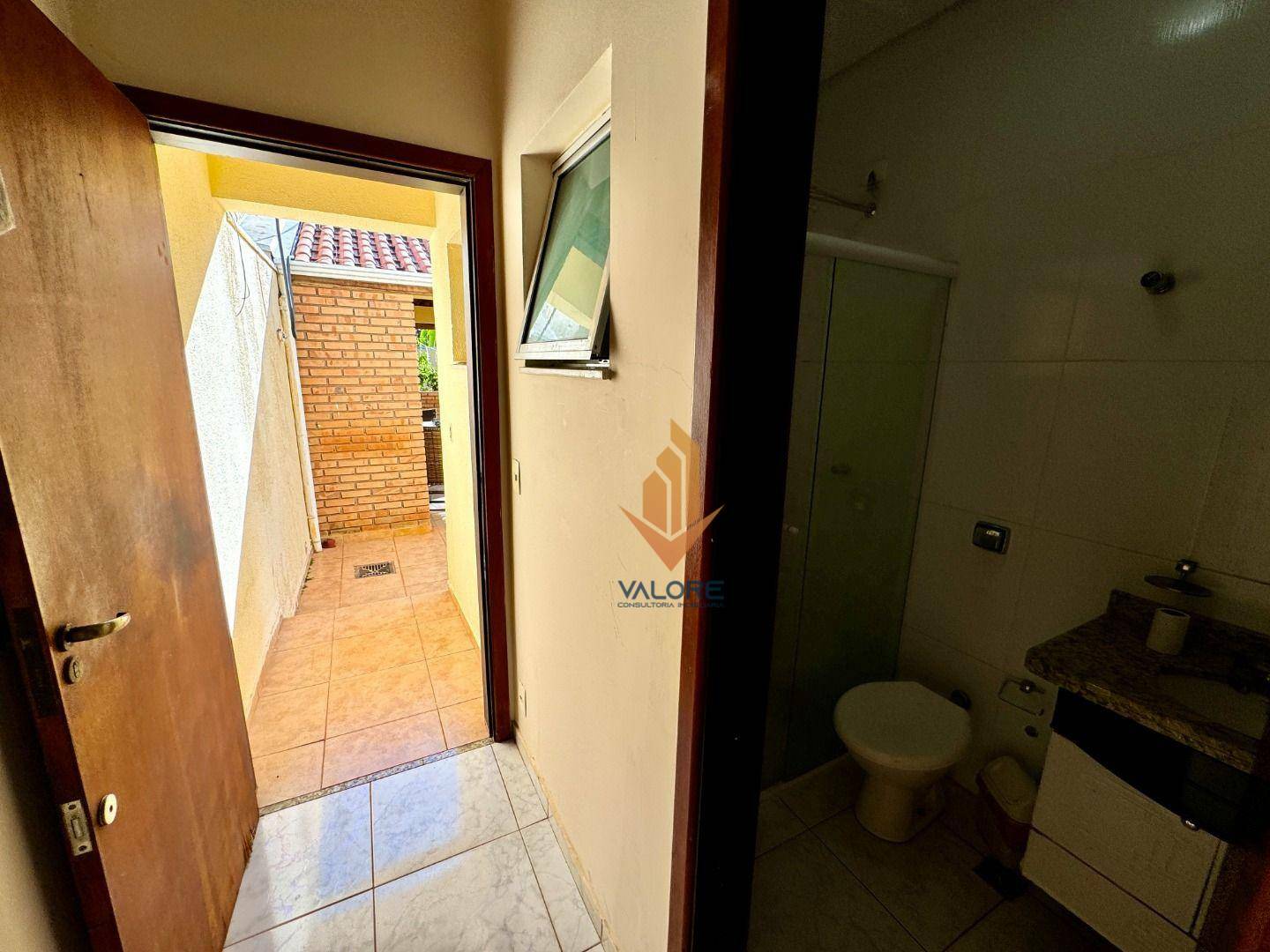 Casa à venda com 4 quartos, 278m² - Foto 51