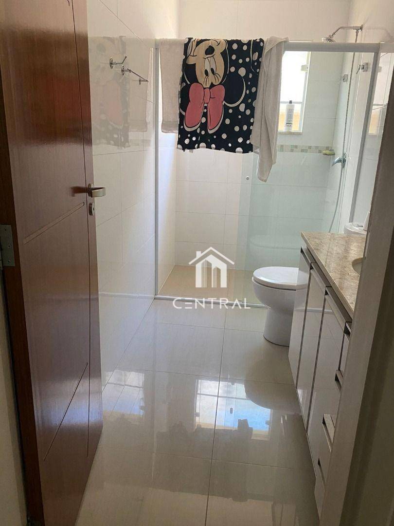 Sobrado à venda com 3 quartos, 229m² - Foto 12