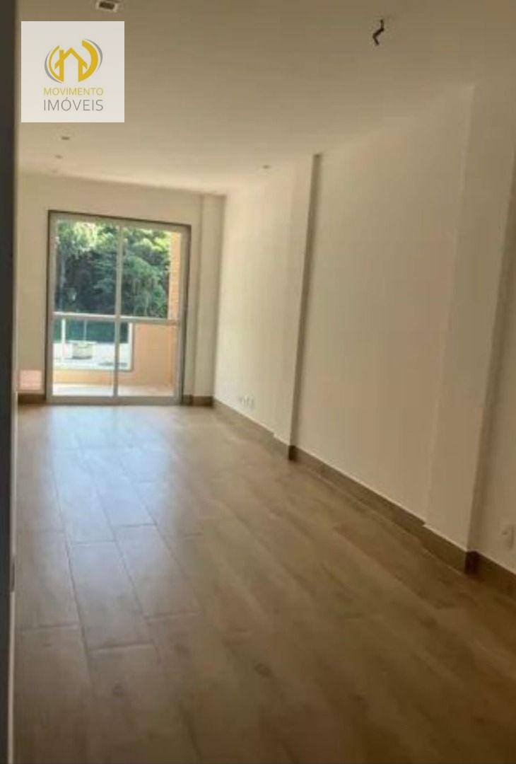 Apartamento à venda com 2 quartos, 69m² - Foto 2