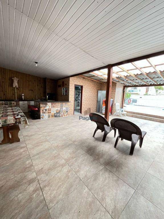Casa à venda com 2 quartos, 144m² - Foto 11