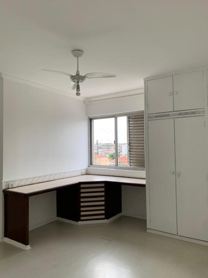 Apartamento para alugar com 3 quartos, 145m² - Foto 21