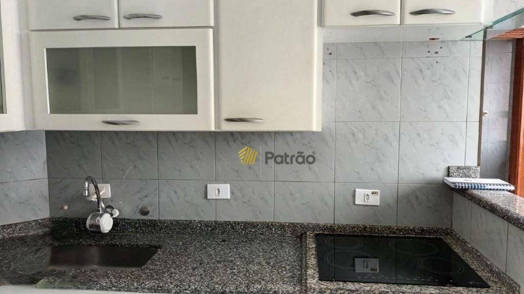 Apartamento para alugar com 2 quartos, 100m² - Foto 6