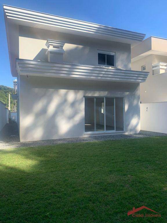 Casa à venda com 4 quartos, 254m² - Foto 31