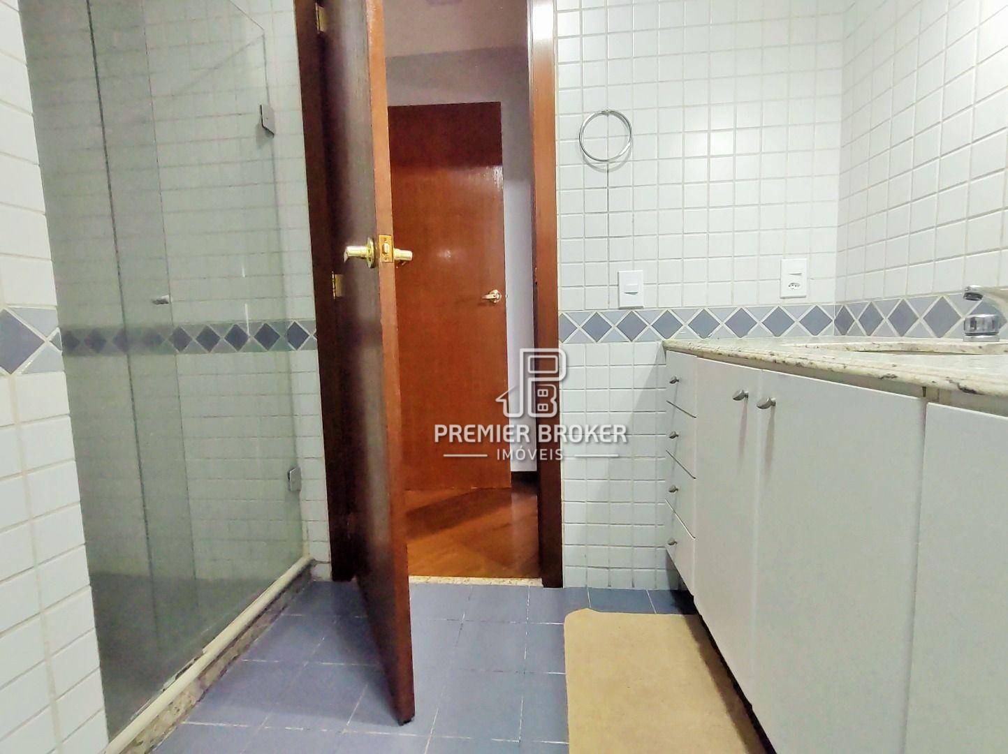 Apartamento à venda com 4 quartos, 141m² - Foto 12