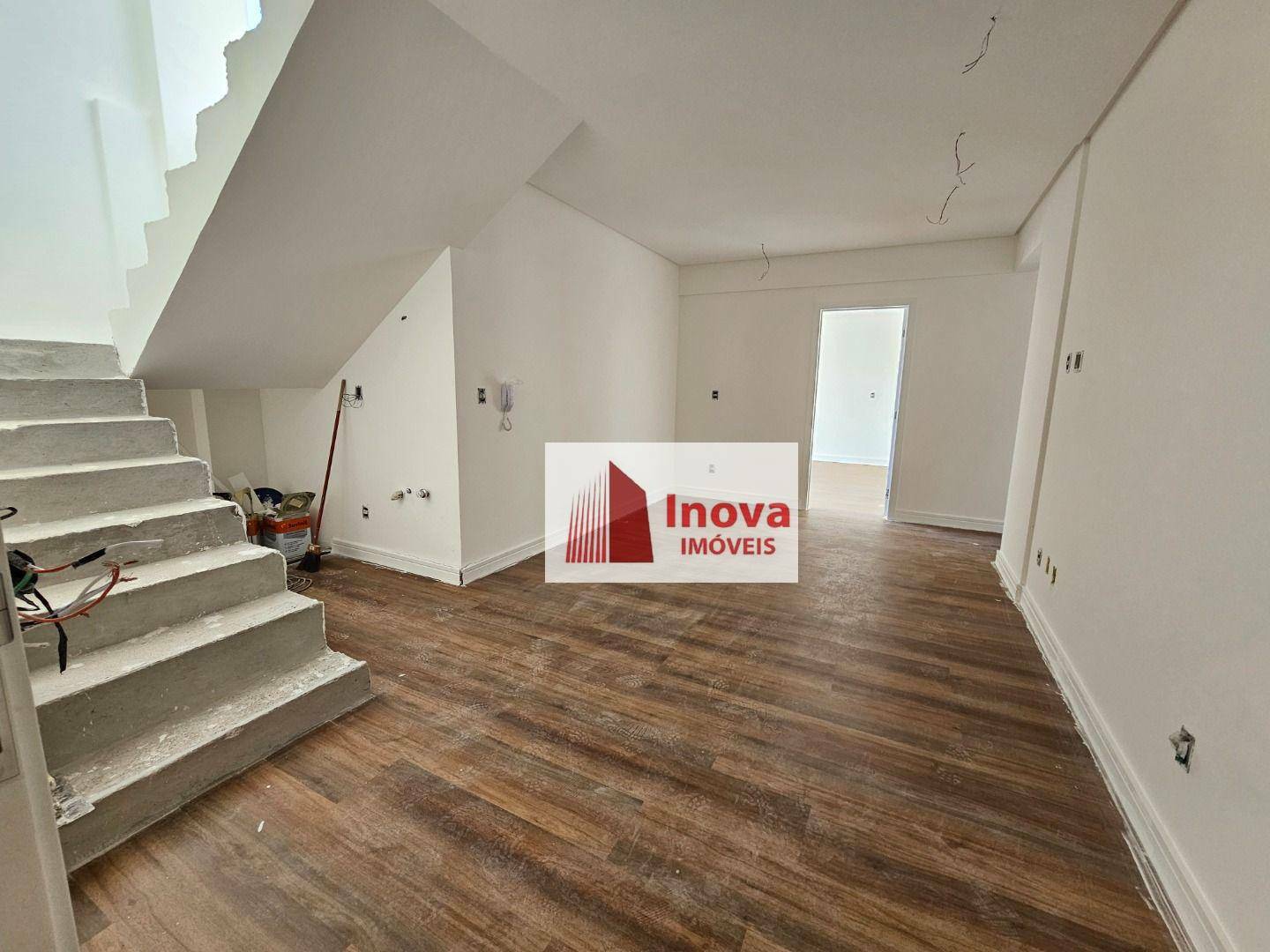 Cobertura à venda com 5 quartos, 352m² - Foto 3