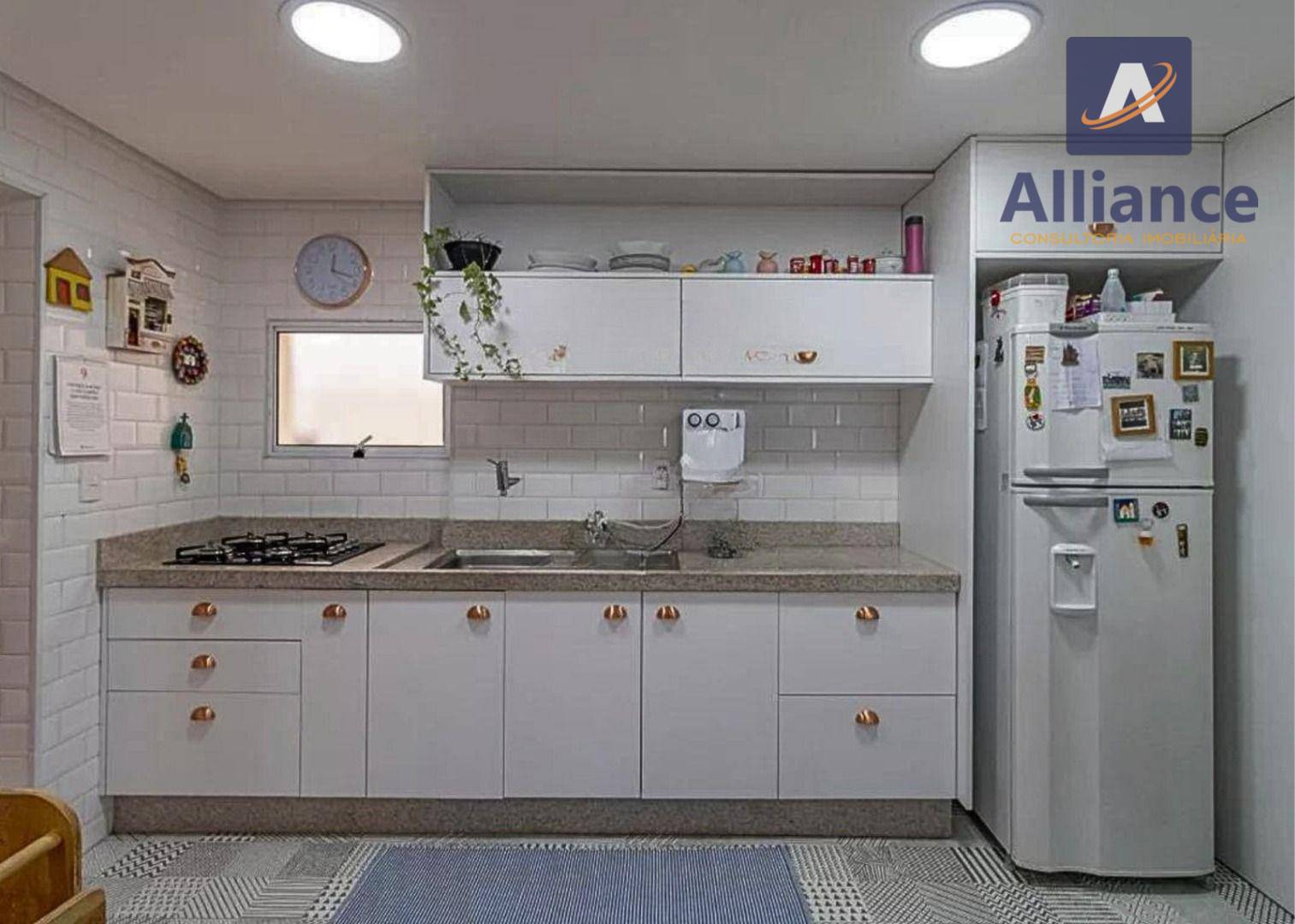 Apartamento à venda com 3 quartos, 185m² - Foto 7