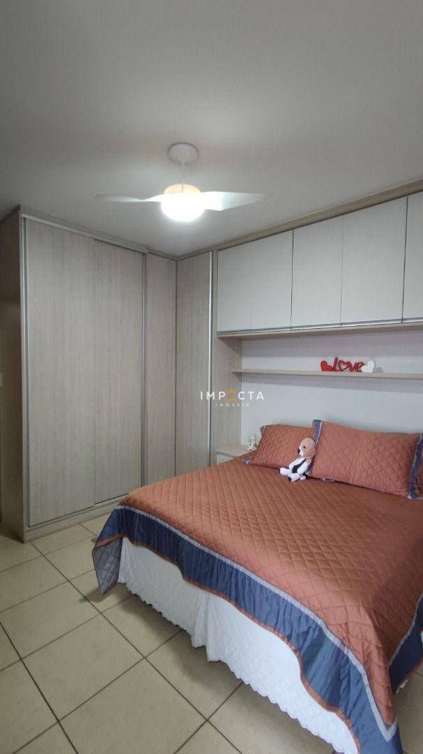 Casa à venda com 3 quartos, 270m² - Foto 16