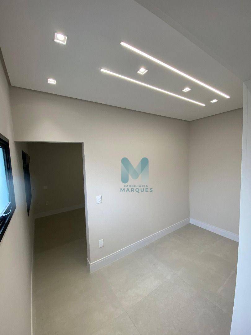 Casa à venda com 3 quartos, 185m² - Foto 20