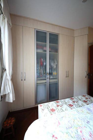 Apartamento à venda com 3 quartos, 90m² - Foto 17