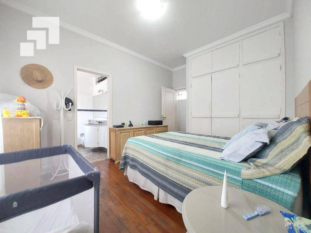 Casa à venda com 4 quartos, 360m² - Foto 22