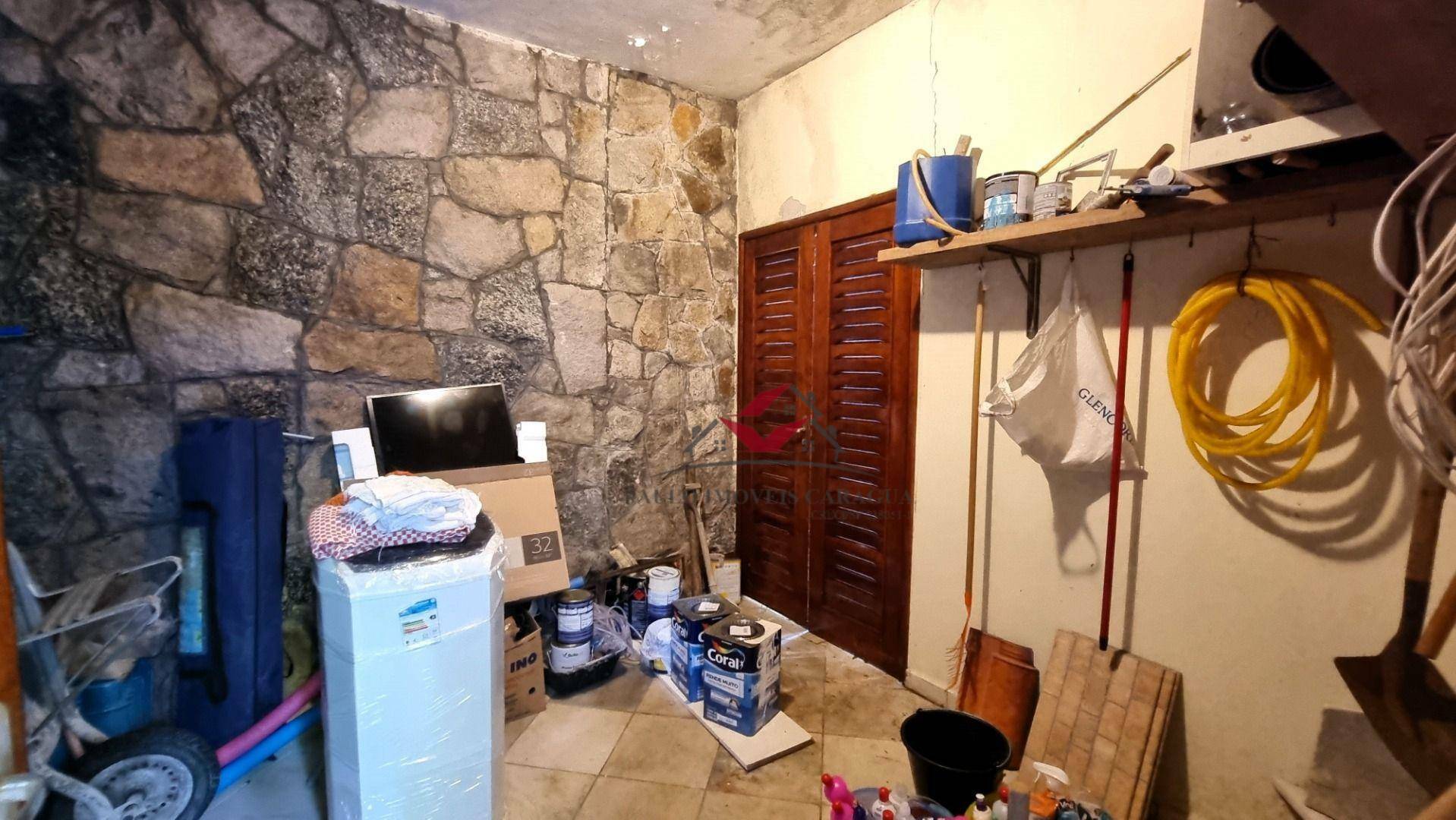 Casa de Condomínio à venda com 6 quartos, 358m² - Foto 34