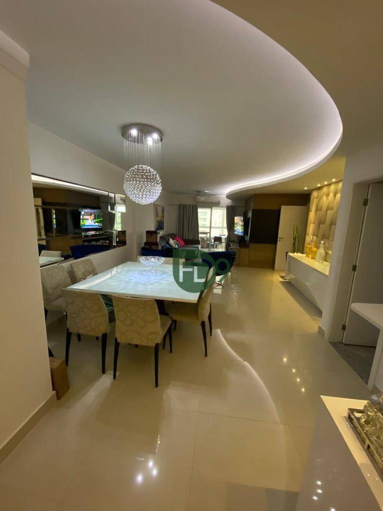 Apartamento, 3 quartos, 156 m² - Foto 1