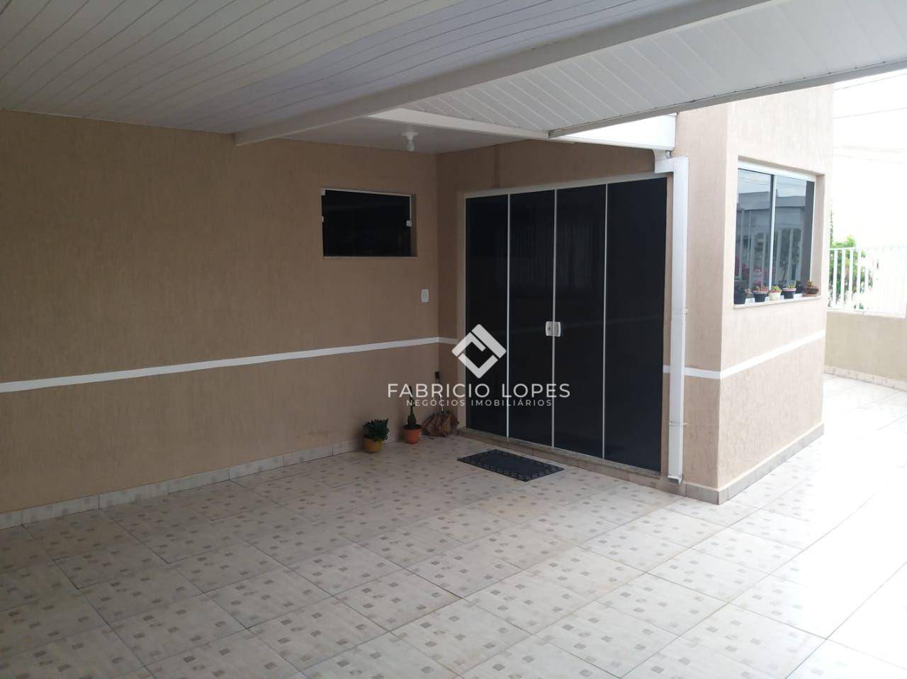 Casa à venda com 3 quartos, 174m² - Foto 4