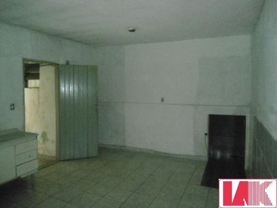 Casa para alugar com 1 quarto, 30m² - Foto 10