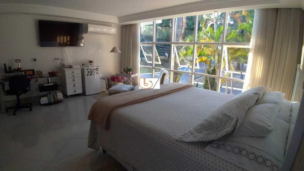 Casa de Condomínio à venda com 4 quartos, 800m² - Foto 24