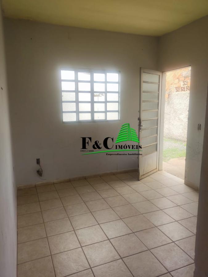 Casa à venda com 2 quartos, 200m² - Foto 6