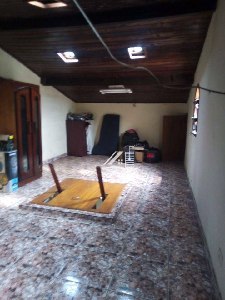 Sobrado à venda com 3 quartos, 190m² - Foto 36