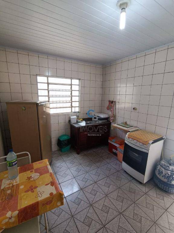 Casa à venda com 3 quartos, 210m² - Foto 20