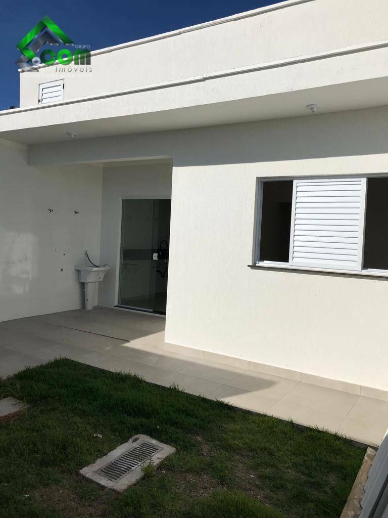 Casa à venda com 3 quartos, 97m² - Foto 17