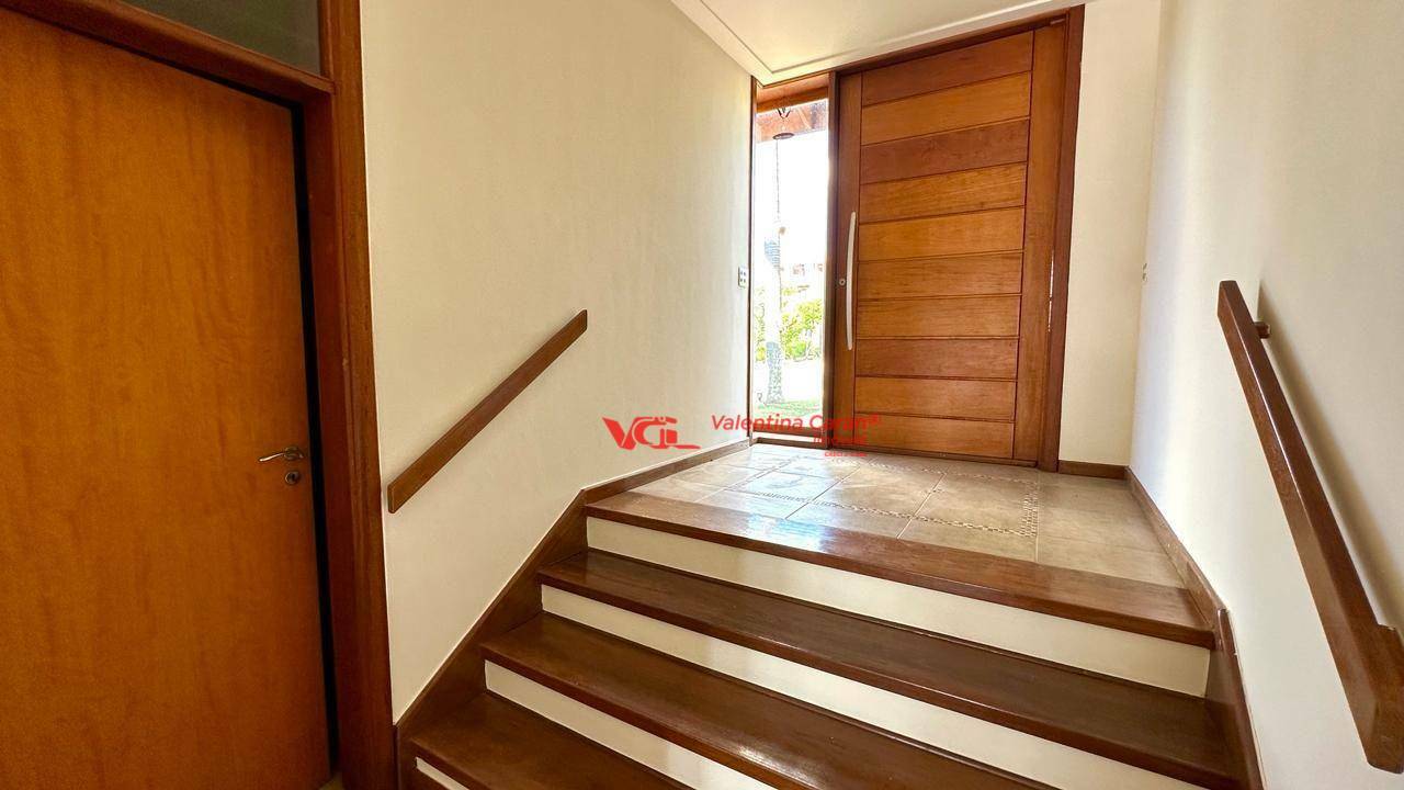 Sobrado à venda com 3 quartos, 357m² - Foto 4